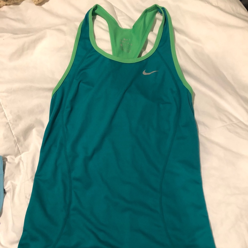 nike racerback tank top